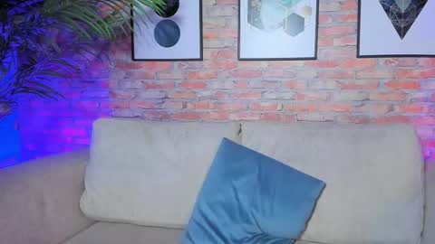 Snapshot of sophie_beaufort chatting on November 2025 11:33:02 AM Sophieeee online show from November 2025 11:33:02 AM