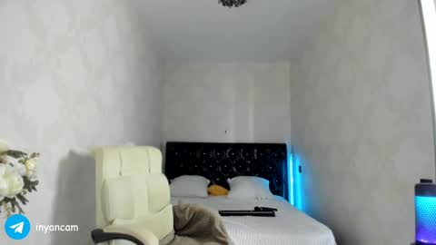 Snapshot of sophie_in chatting on March 2025 03:54:01 AM Sonya online show from March 2025 03:54:01 AM