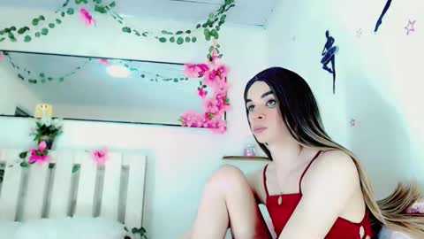 sophie_miaa online show from December 2024 07:01:01 PM