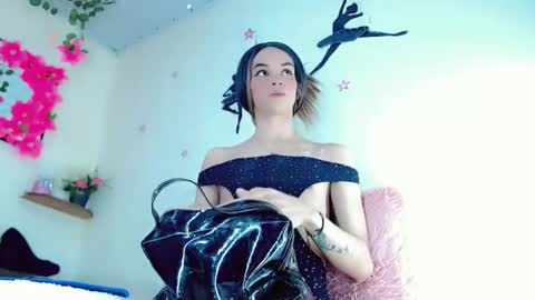 sophie_miaa online show from January 2025 12:59:02 PM