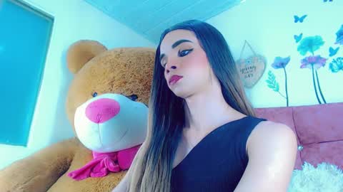 sophie_miaa online show from February 2025 05:50:01 PM