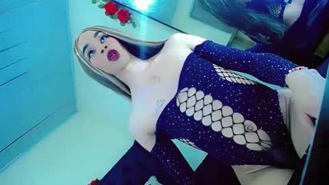 sophie_miaa online show from February 2025 09:17:01 PM