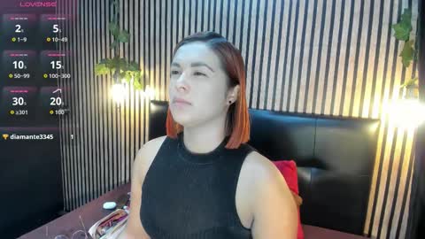 sophie_new25 online show from September 2025 12:15:02 PM