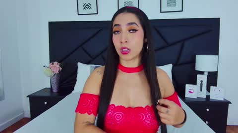 Sophie Carther online show from January 2025 12:07:02 PM