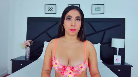 Sophie Carther online show from February 2025 12:14:02 PM