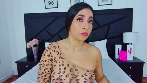 Sophie Carther online show from March 2025 12:44:02 PM