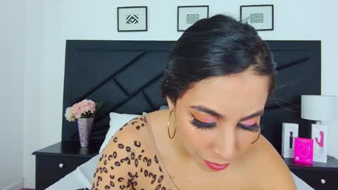 Sophie Carther online show from March 2025 03:59:02 PM