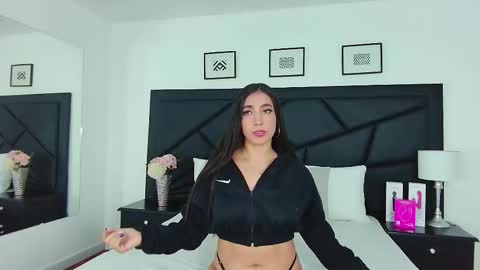Sophie Carther online show from March 2025 12:57:02 PM