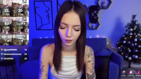 Snapshot of sophiecherrie chatting on December 2024 12:47:01 AM Sophie online show from December 2024 12:47:01 AM
