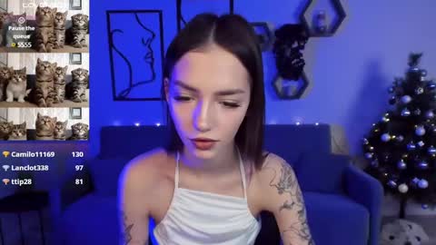 Snapshot of sophiecherrie chatting on December 2024 10:14:02 AM Sophie online show from December 2024 10:14:02 AM
