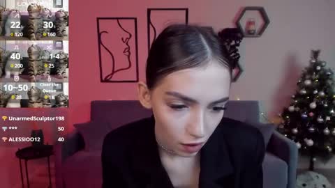 Snapshot of sophiecherrie chatting on January 2025 01:34:02 AM Sophie online show from January 2025 01:34:02 AM