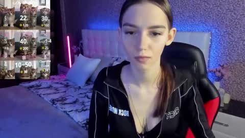 Snapshot of sophiecherrie chatting on March 2025 08:13:02 AM Sophie online show from March 2025 08:13:02 AM