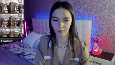 Snapshot of sophiecherrie chatting on March 2025 08:34:01 AM Sophie online show from March 2025 08:34:01 AM