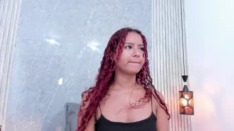 Snapshot of sophiee_velvet chatting on February 2025 11:34:01 AM online show from February 2025 11:34:01 AM