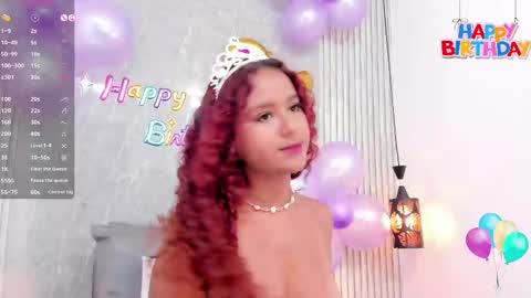 Snapshot of sophiee_velvet chatting on February 2025 04:37:02 PM online show from February 2025 04:37:02 PM