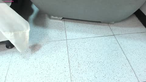 sophieharris__ online show from December 2024 04:51:02 AM