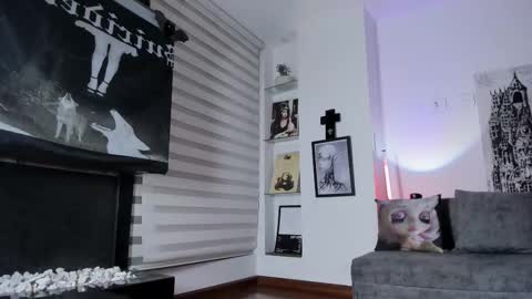 SOPH  online show from November 2025 02:57:01 AM