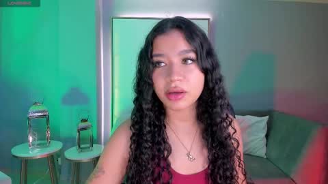 Snapshot of sophiehouston_ chatting on October 2025 04:35:01 AM Sophie Houston online show from October 2025 04:35:01 AM