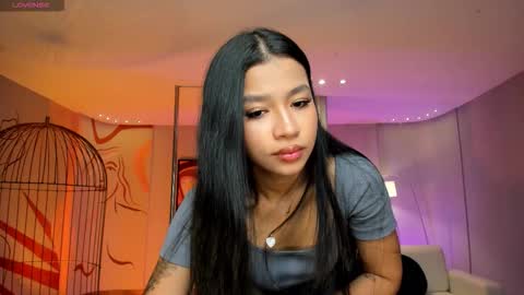 Snapshot of sophiehouston_ chatting on November 2025 04:24:02 AM Sophie Houston online show from November 2025 04:24:02 AM