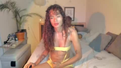 SofiTrans21 online show from March 2025 09:48:02 PM