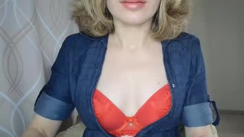 Sophiemisss online show from November 2025 08:06:01 AM