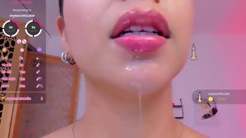 sophierooy online show from September 2025 08:03:01 PM