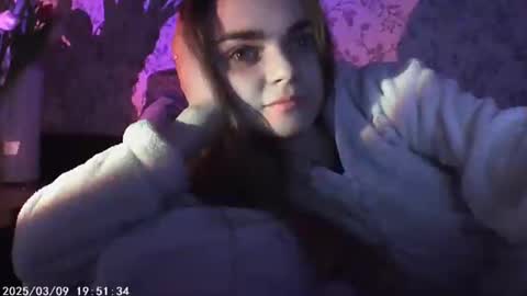 Sophie and my bestie Mandy    online show from March 2025 09:51:01 PM