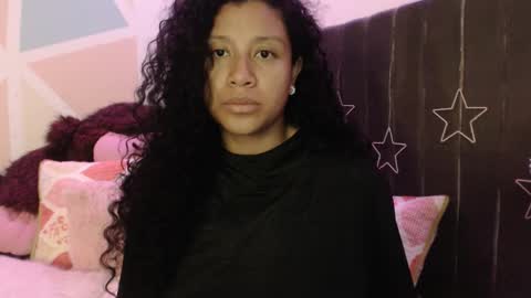 Snapshot of sophiia_dreams chatting on October 2025 11:47:02 PM Sophia this is not my real name online show from October 2025 11:47:02 PM