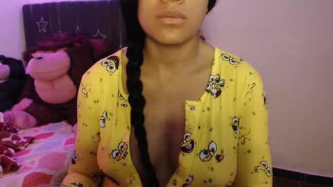 Snapshot of sophiia_dreams chatting on October 2025 11:47:02 PM Sophia this is not my real name online show from October 2025 11:47:02 PM