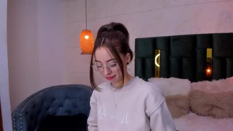 sophi online show from January 2025 12:27:02 PM