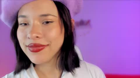 Snapshot of sophiiewilliams chatting on December 2024 10:32:01 PM Sophiie Williams online show from December 2024 10:32:01 PM