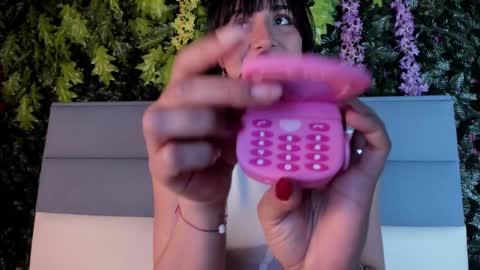 Snapshot of sophy_smilesweet chatting on January 2025 05:46:01 PM SOPHY ROGERS online show from January 2025 05:46:01 PM