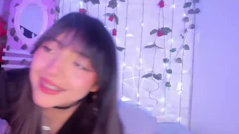 Snapshot of sophy_smilesweet chatting on January 2025 03:00:01 PM SOPHY ROGERS online show from January 2025 03:00:01 PM
