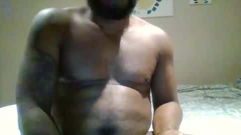 Snapshot of source1012 chatting on January 2025 08:45:01 PM source1012 online show from January 2025 08:45:01 PM