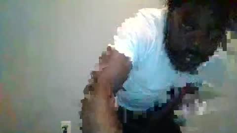 Snapshot of source1012 chatting on October 2025 05:28:02 AM source1012 online show from October 2025 05:28:02 AM