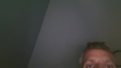 southboy2410 online show from November 2025 09:04:01 AM