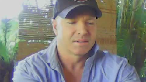 Snapshot of soveryhandsome chatting on January 2025 07:28:01 AM soveryhandsome online show from January 2025 07:28:01 AM