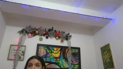Snapshot of soy_isabel chatting on December 2024 04:14:02 AM soy_isabel online show from December 2024 04:14:02 AM
