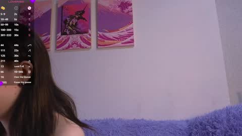 Snapshot of soy_milk chatting on December 2024 09:11:01 PM Nicole online show from December 2024 09:11:01 PM