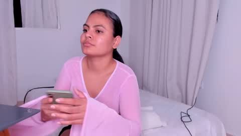 Naty online show from January 2025 12:55:01 AM