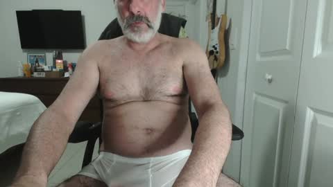 WhiteWolfFL online show from December 2024 11:00:01 PM