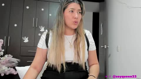 SoyQueen online show from December 2024 02:04:01 AM