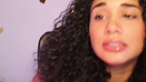 Snapshot of soytropicalfruit chatting on January 2025 01:09:02 AM You want to talk to me more personal follow me in My Channel VIP 50 the discount online show from January 2025 01:09:02 AM