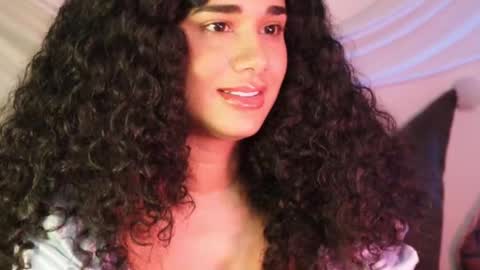 Snapshot of soytropicalfruit chatting on March 2025 12:33:02 AM You want to talk to me more personal follow me in My Channel VIP 50 the discount online show from March 2025 12:33:02 AM