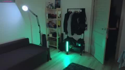 Roxy online show from January 2025 06:27:01 PM