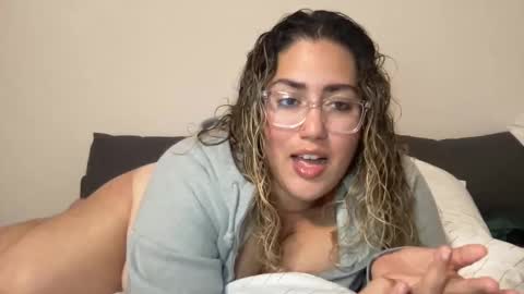 spacebunsxxx online show from December 2024 12:41:01 AM