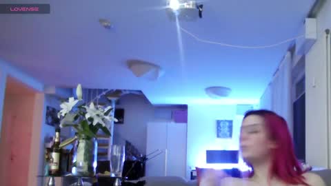 Spacegirl online show from February 2025 10:32:01 PM