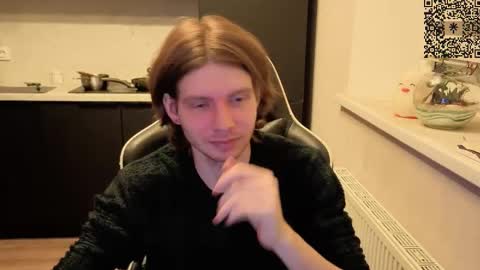 Snapshot of spaisenok chatting on November 2025 10:34:01 PM Mike online show from November 2025 10:34:01 PM