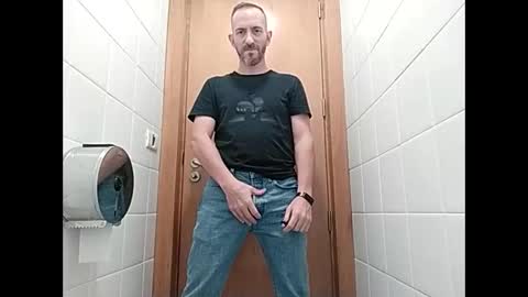 Manu  online show from October 2025 01:12:01 PM