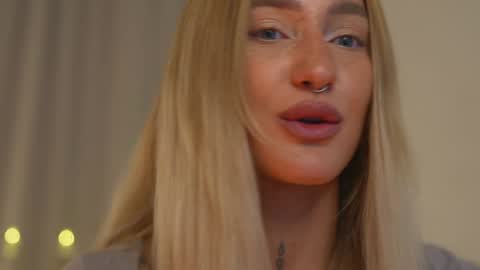 Snapshot of sparks__daisy chatting on December 2024 02:52:02 PM DAISY online show from December 2024 02:52:02 PM